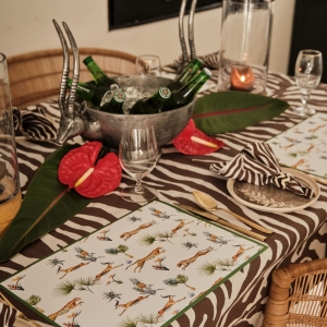 SS_Tablescapes_122025_00177a Zebra - Tablecloth - African - Cheetah Chase